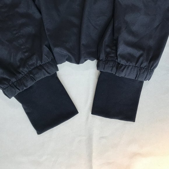 Like New Lululemon Run: Hustle Jacket - Picture 15 of 15